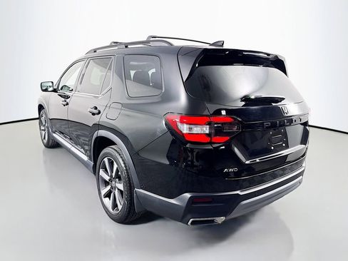 Certified 2023 Honda Pilot Elite image 10
