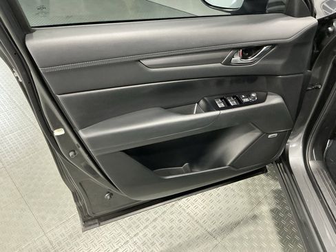 Used 2020 MAZDA CX-5 Touring image 27