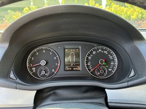 Used 2012 Volkswagen Passat 2.5 SE FWD image 30