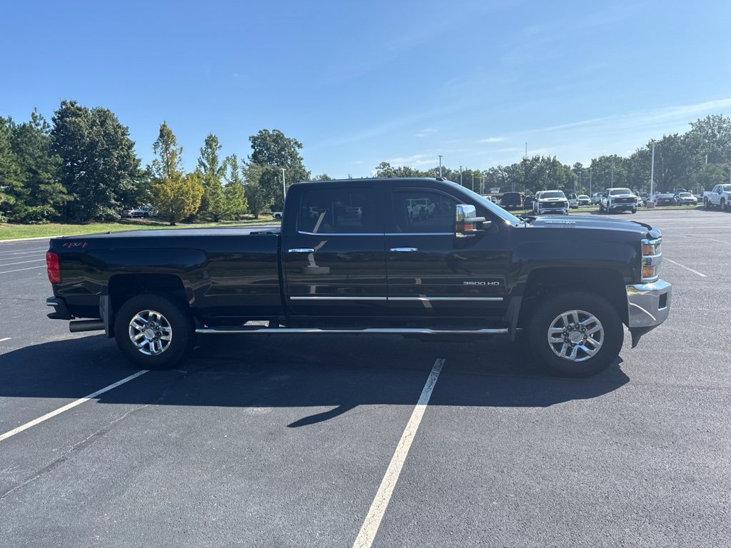 Used 2018 Chevrolet Silverado 3500 LTZ w/ Duramax Plus Package AWD/4WD image 4