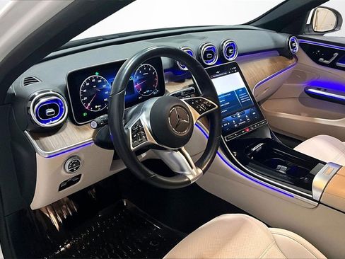 Used 2022 Mercedes-Benz C 300 C 300 image 17