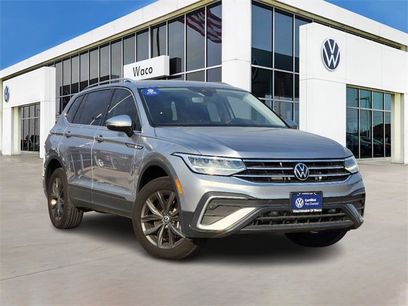 New 2024 Volkswagen Tiguan SE