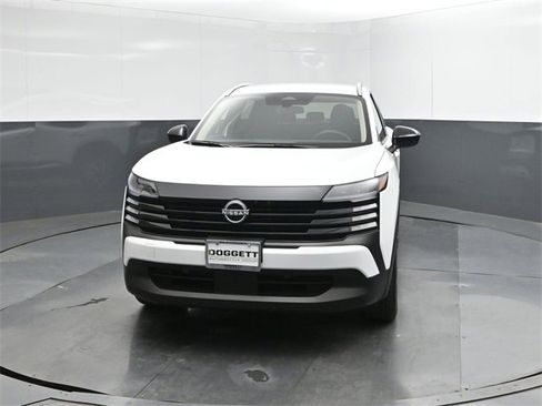 New 2026 Nissan Kicks SV image 30