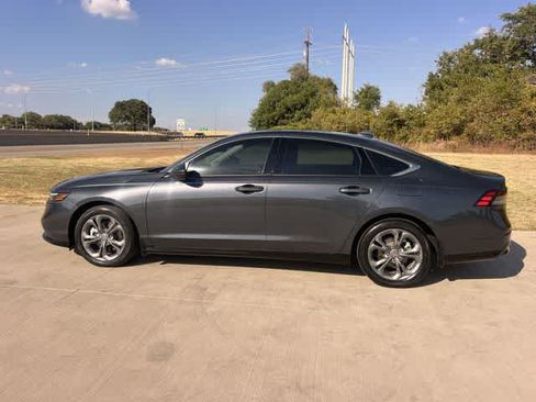 Used 2024 Honda Accord EX-L image 4