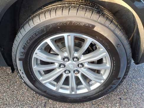 Used 2019 Cadillac XT5 Luxury image 9