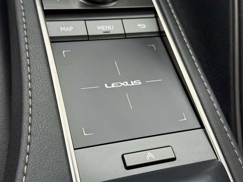 Used 2018 Lexus LC 500h image 27