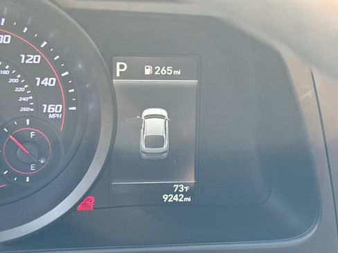 Certified 2023 Hyundai Elantra SEL image 28