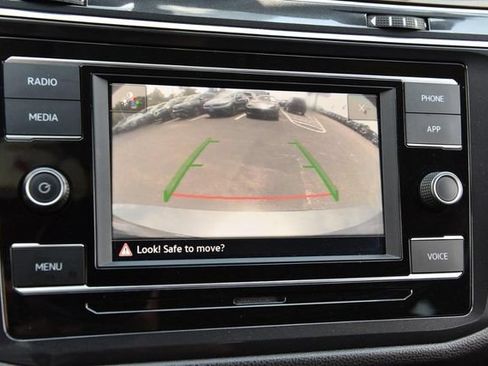 Certified 2023 Volkswagen Tiguan S FWD image 11