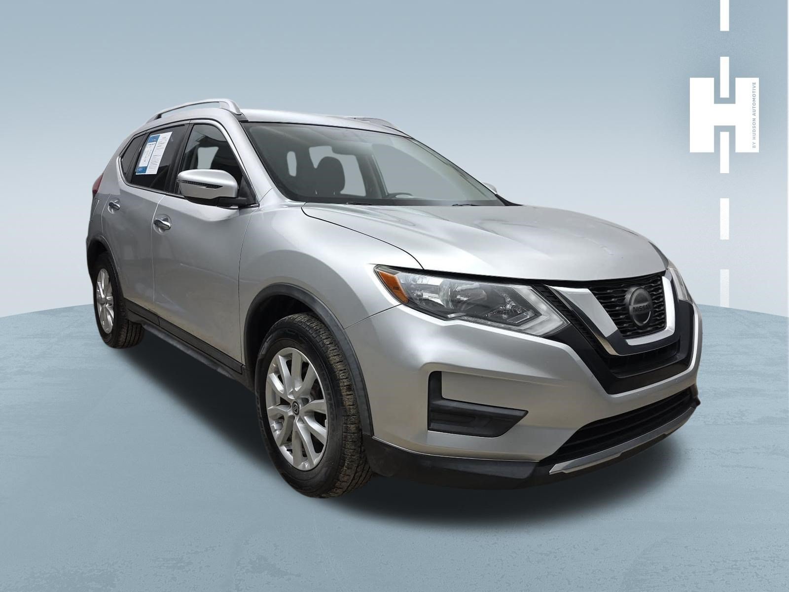 Used 2018 Nissan Rogue SV FWD image 1