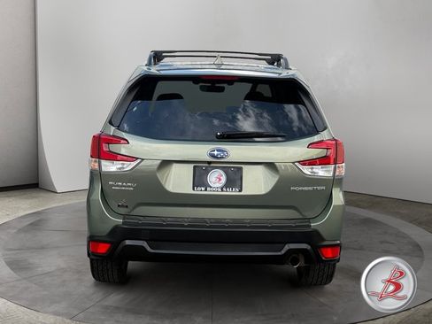 Used 2021 Subaru Forester Limited w/ Popular Package #3 AWD/4WD image 6