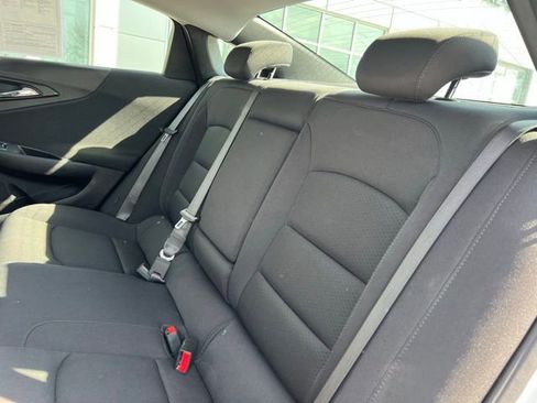 Used 2024 Chevrolet Malibu LT image 10