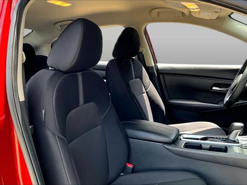 Used 2023 Nissan Sentra SV w/ All-Weather Package FWD image 9