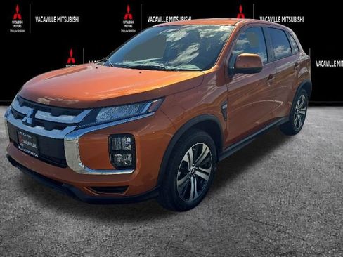 Used 2026 Mitsubishi Outlander Sport ES AWD/4WD image 1