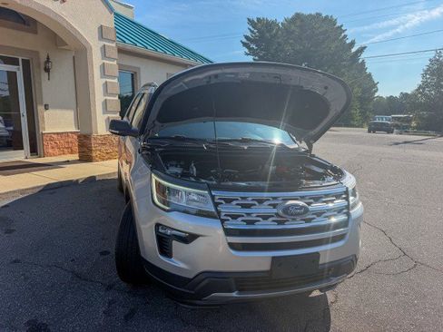 Used 2019 Ford Explorer XLT w/ Equipment Group 201A FWD image 25
