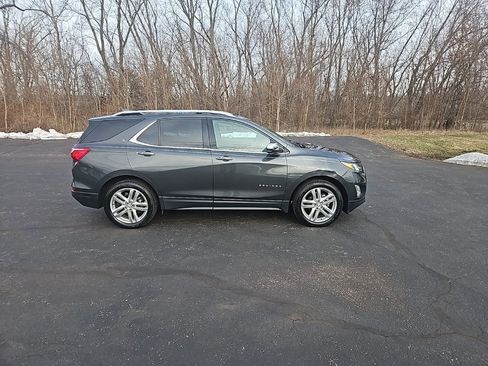 Used 2018 Chevrolet Equinox Premier image 8