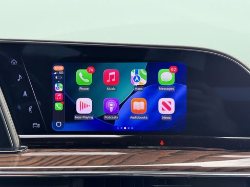 Used 2022 Cadillac Escalade ESV Premium Luxury Platinum w/ Heavy-Duty Trailer Package image 63