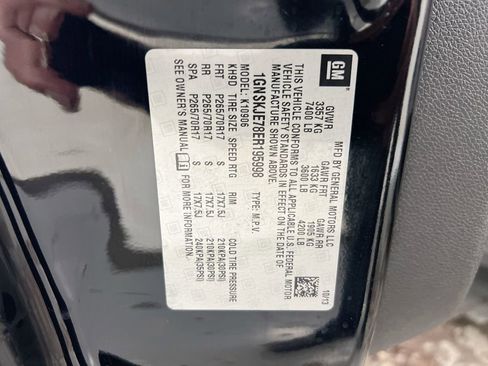 Used 2014 Chevrolet Suburban LT image 26