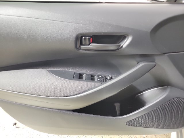 Used 2024 Toyota Corolla LE FWD image 21