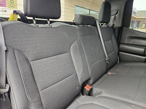 Used 2021 Chevrolet Silverado 1500 LT image 27