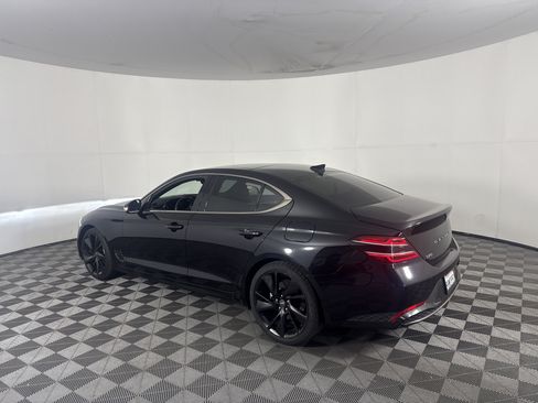 Used 2023 Genesis G70 2.0T w/ Sport Prestige Package RWD image 11