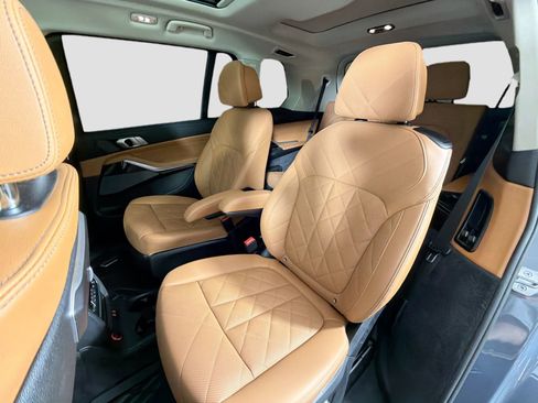 Certified 2024 BMW X7 xDrive40i image 26