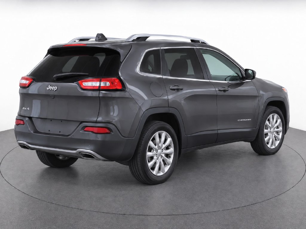 Used 2018 Jeep Cherokee Overland AWD/4WD image 9