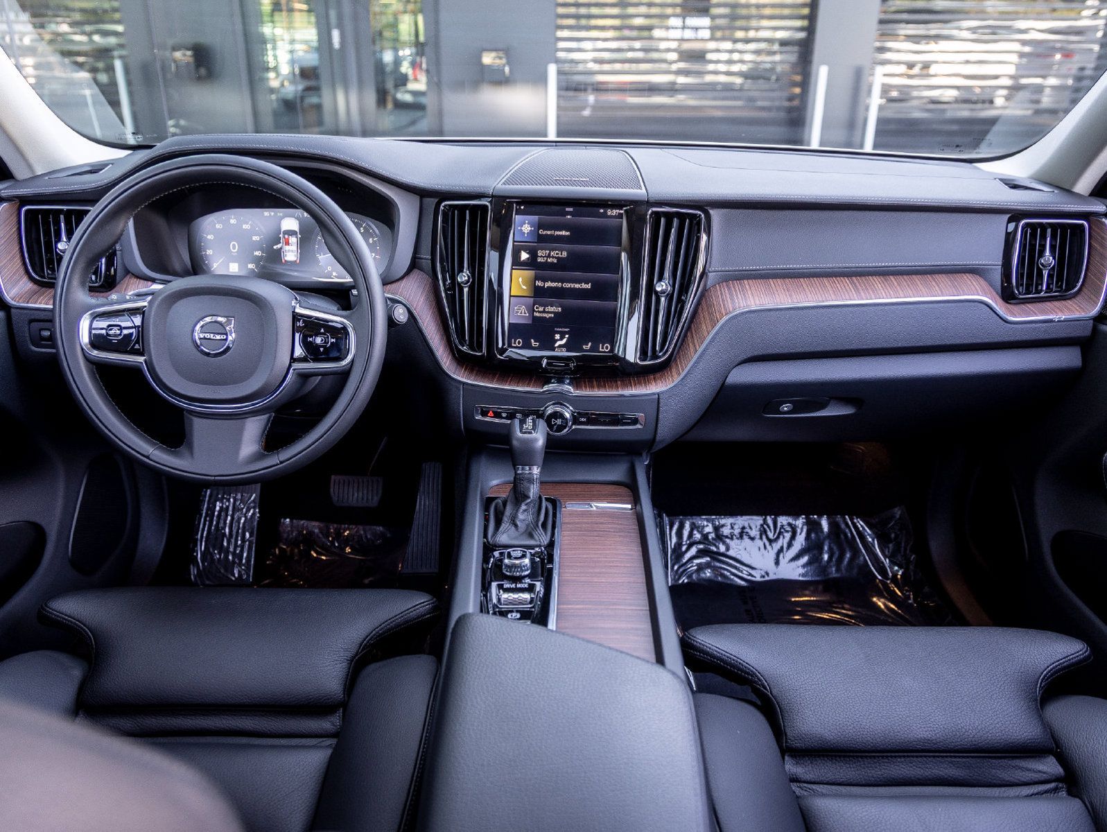 Used 2019 Volvo XC60 T5 Inscription AWD/4WD image 24