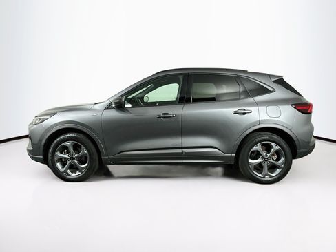 Used 2024 Ford Escape ST-Line w/ Tech Pack #1 AWD/4WD image 4