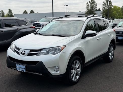 Used 2013 Toyota RAV4 Limited AWD/4WD image 4
