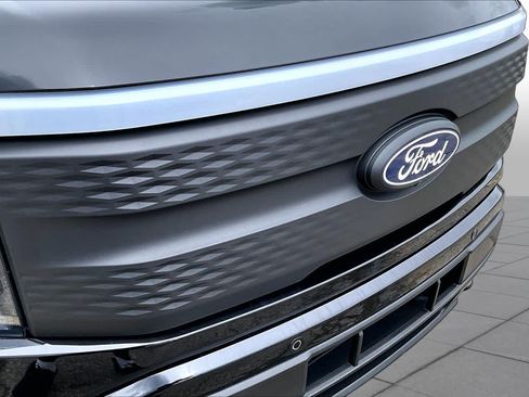 Used 2025 Ford F150 Lightning Flash AWD/4WD image 29