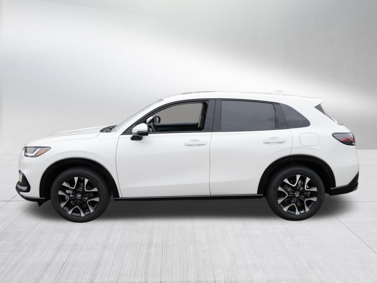 Used 2027 Honda HR-V EX-L image 4