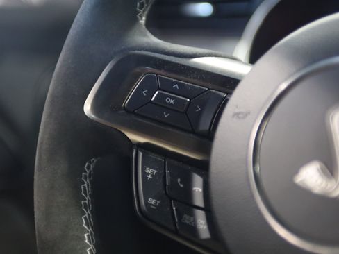 Used 2019 Ford Mustang Shelby GT350 w/ Technology Package RWD image 23