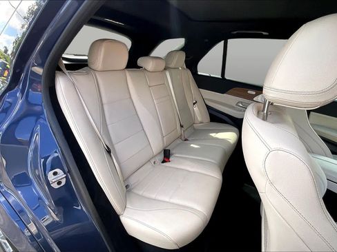 Used 2024 Mercedes-Benz GLE 450 4MATIC image 27