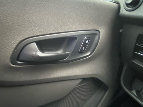 Used 2023 Ford Transit 150 Low Roof AWD image 29