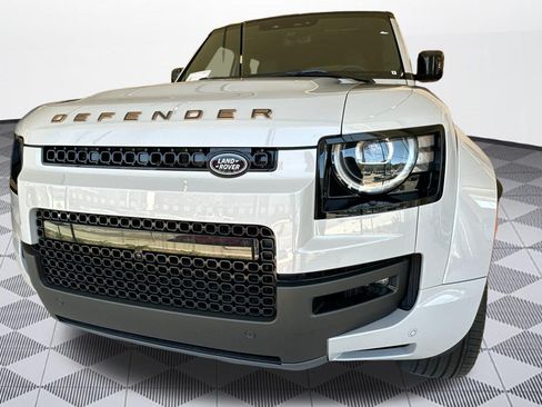 New 2026 Land Rover Defender 110 OCTA AWD/4WD image 11