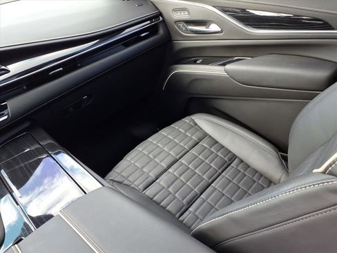 Certified 2023 Cadillac Escalade V image 23