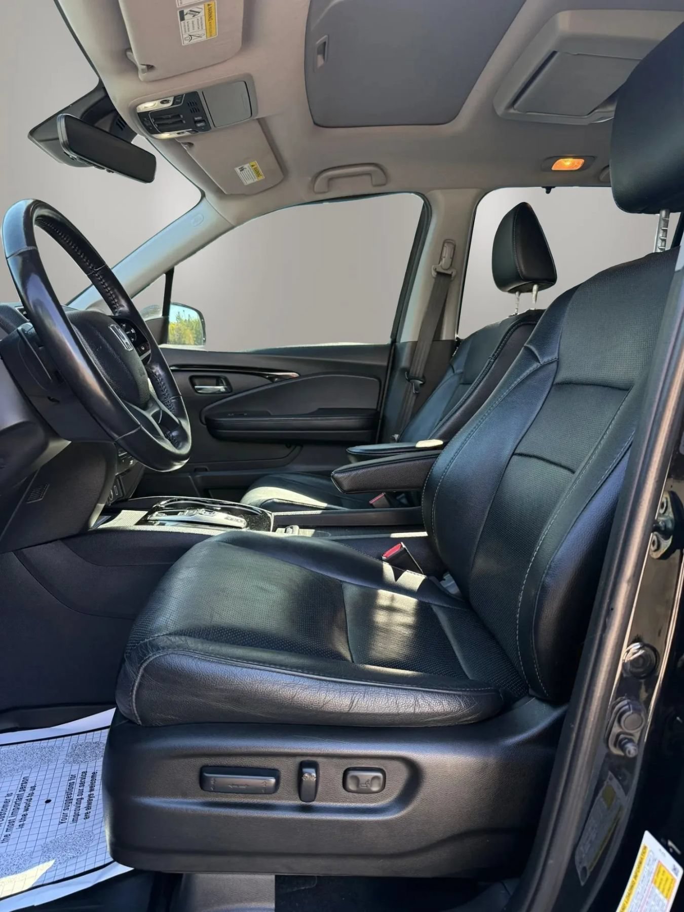Used 2019 Honda Pilot Elite image 20