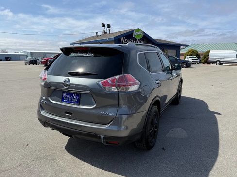 Used 2016 Nissan Rogue SV image 7