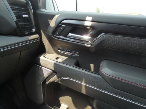 Certified 2024 GMC Sierra 1500 AT4X AWD/4WD image 25
