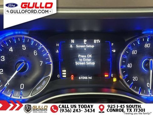 Used 2023 Chrysler Voyager LX FWD image 24