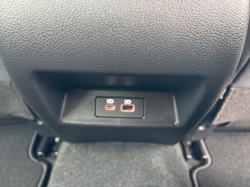 Used 2024 Nissan Altima 2.5 SV image 26