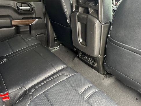 Used 2021 Chevrolet Silverado 1500 RST image 29