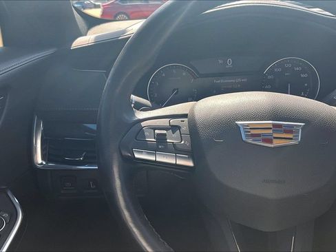 Certified 2023 Cadillac XT4 Luxury w/ Cold Weather Package FWD image 20