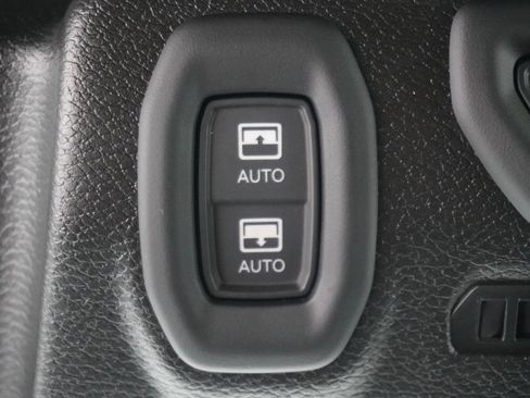 Used 2022 Jeep Wrangler Unlimited Sport AWD/4WD image 24