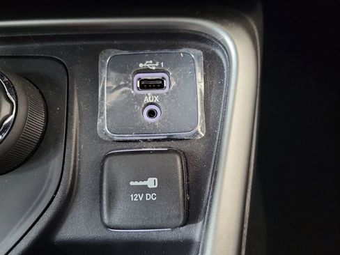 Used 2021 Jeep Compass Latitude w/ Convenience Group image 27