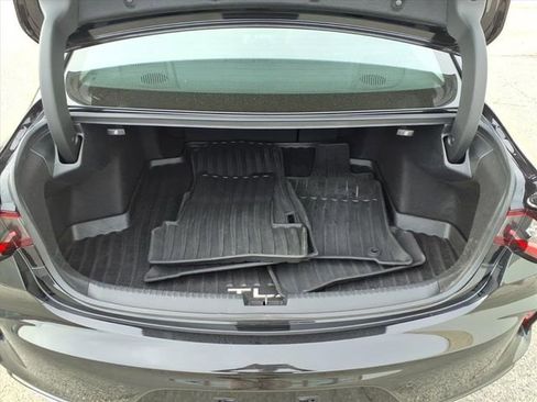 Used 2022 Acura TLX w/ Technology Package image 11