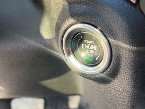 Used 2021 Chevrolet Silverado 2500 High Country w/ Technology Package image 21