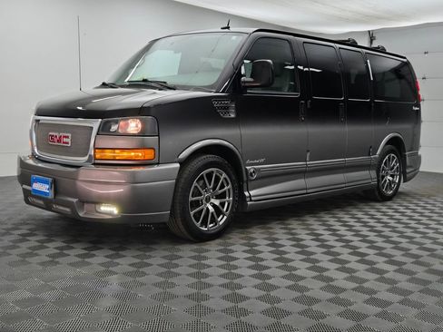 Used 2014 GMC Savana 1500 image 18