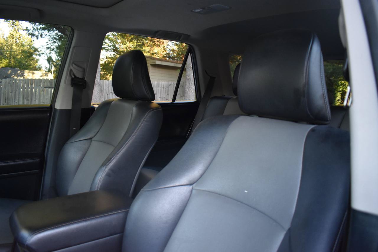 Used 2016 Toyota 4Runner SR5 Premium AWD/4WD image 13