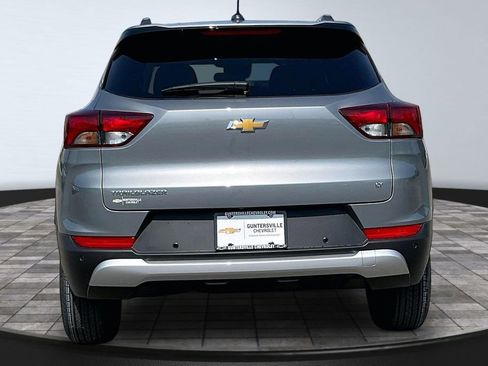 New 2026 Chevrolet TrailBlazer LT FWD image 4